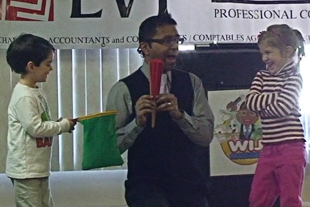 Birthday show with laughing kids